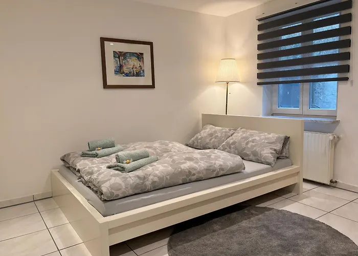 Apartment In Natur Und Flughafen Naehe