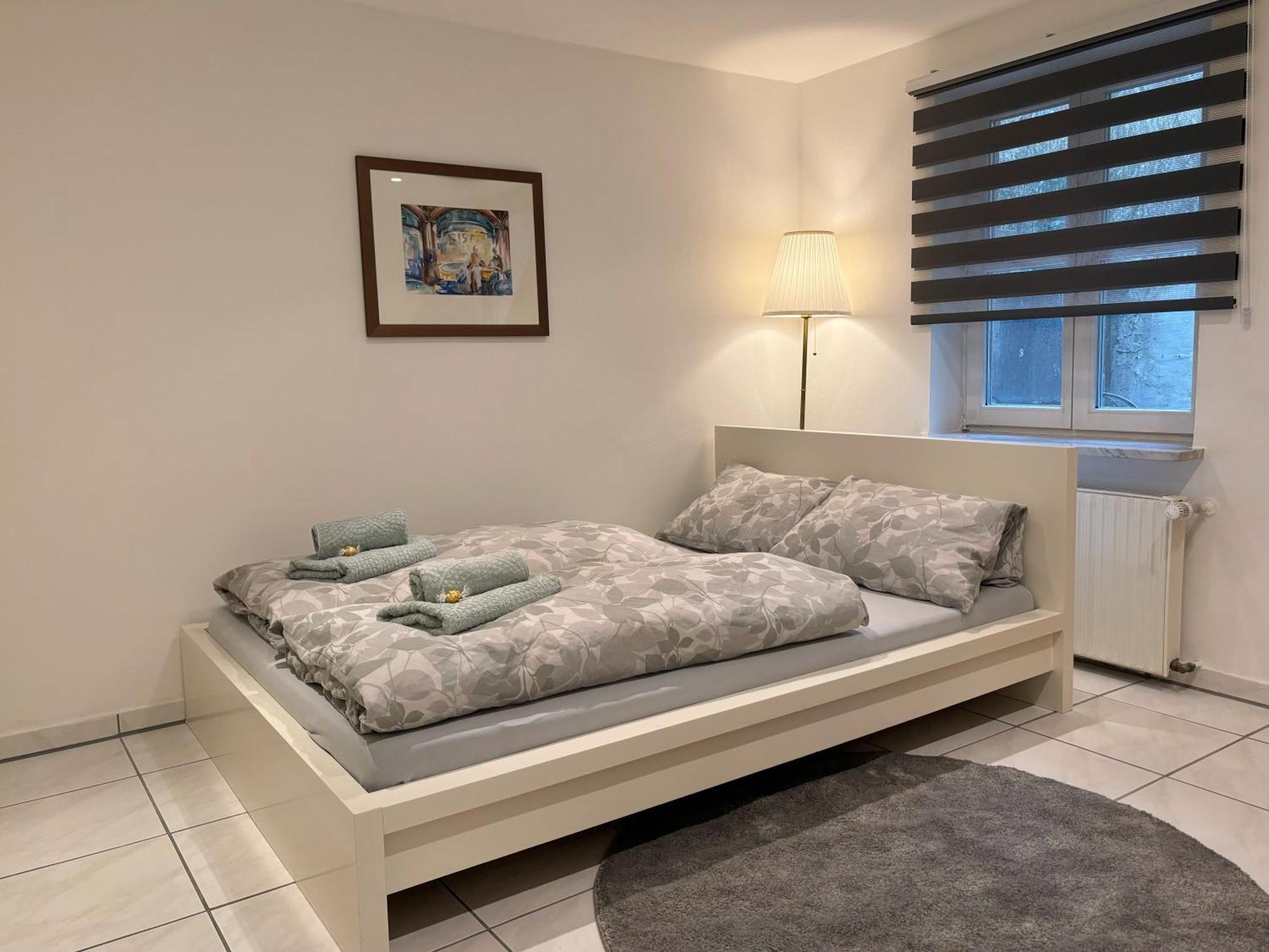 Apartment In Und Flughafen Naehe *